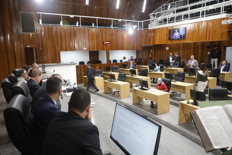 Câmara de Mogi aprova mudanças e facilita negociação de dívidas