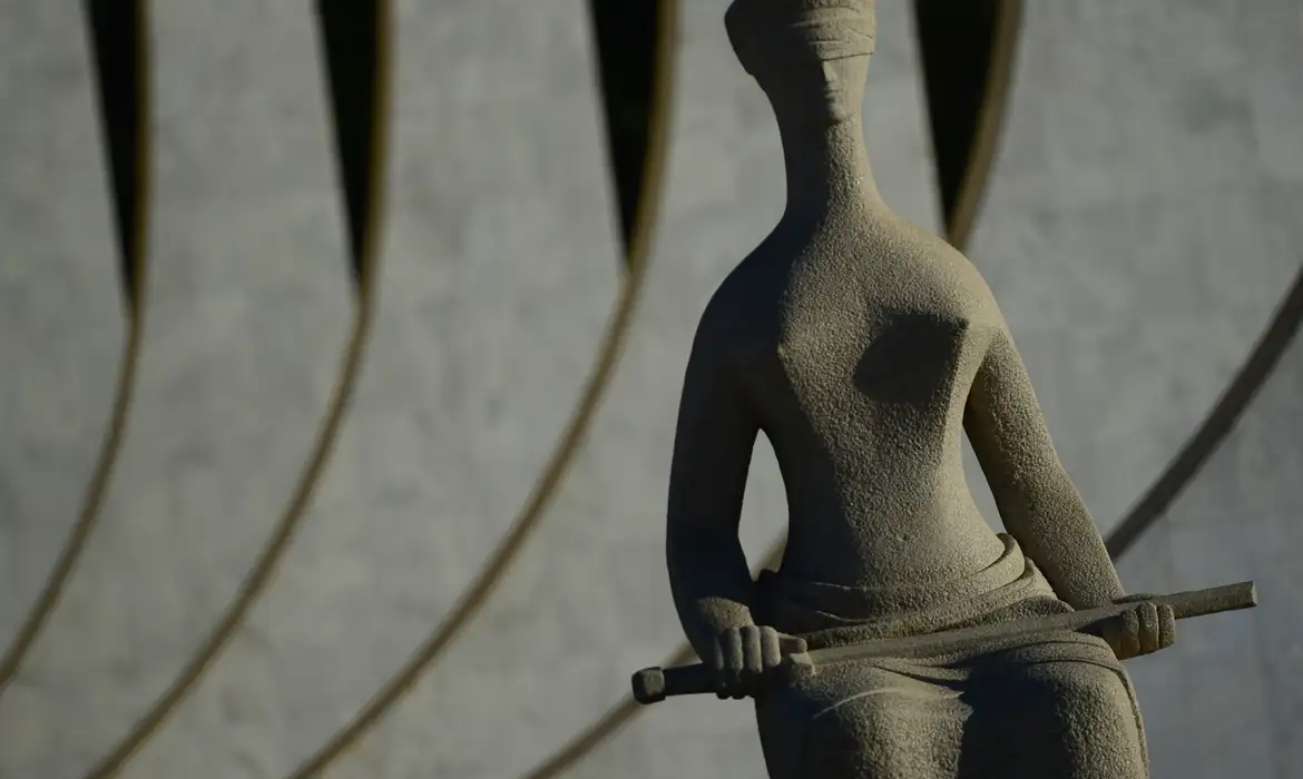 Cerca de 4 milhões de ações sobre o tema estão em tramitação no país