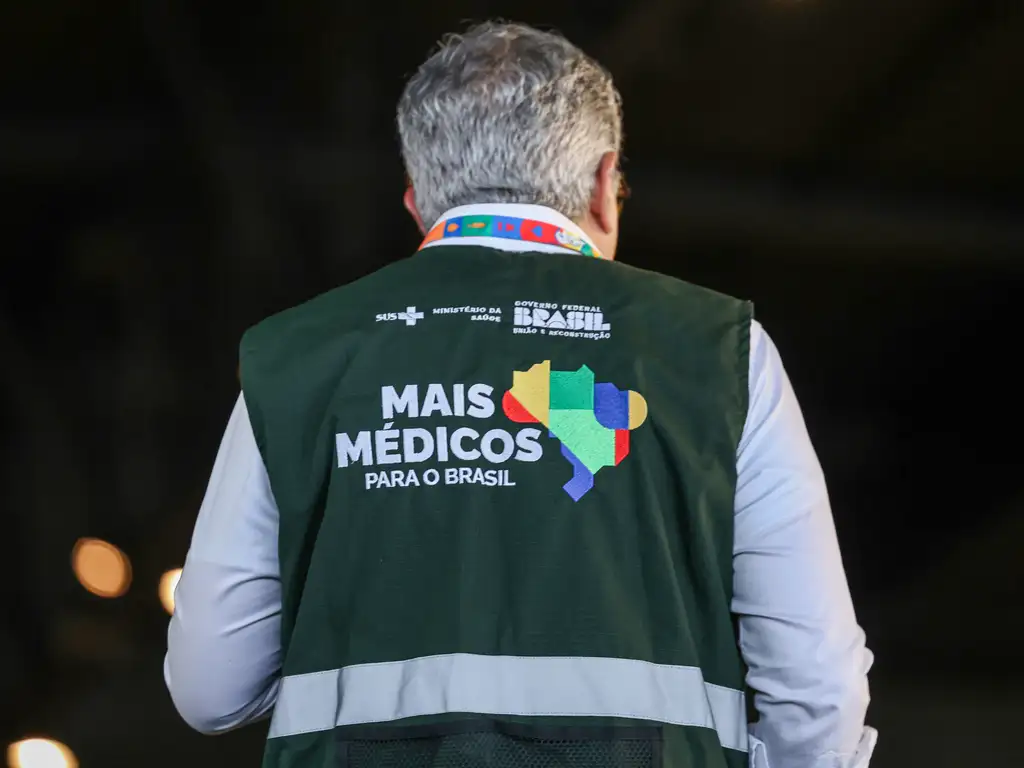 Programa Mais Médicos reforça quadro de profissionais na rede de saúde do Alto