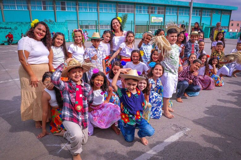Festas juninas na rede municipal de Ferraz se iniciam