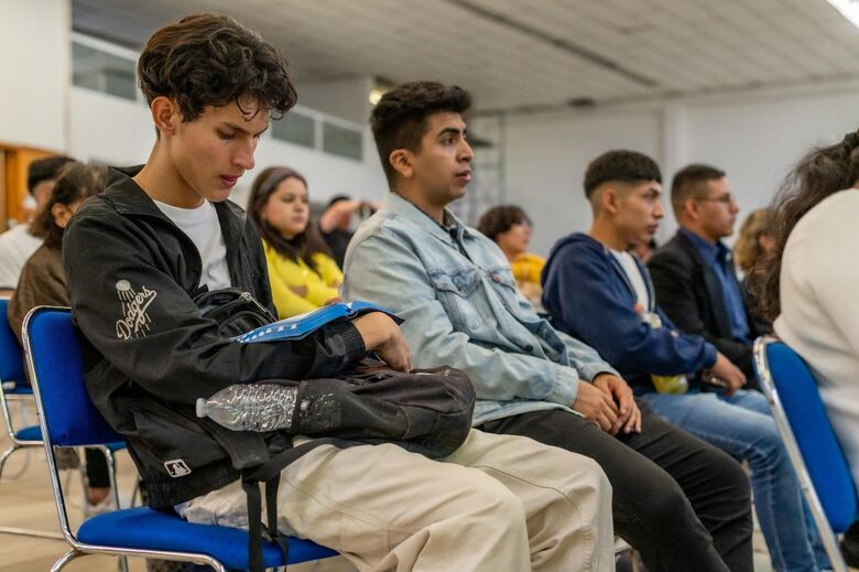 Brasil precisa de uma política urgente e robusta para educação profissionalizante, diz pesquisa