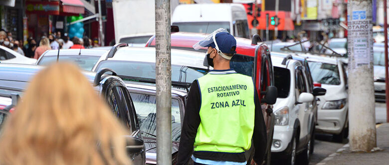 Valor do estacionamento rotativo permanece inalterado na maior parte das cidades