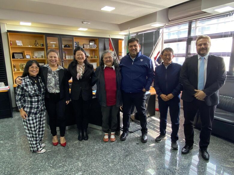 Takayama intermedeia reunião entre prefeito e Associação Vila Urupês