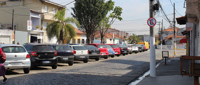 Falta de sinalização em Suzano: motoristas reclamam de multas aplicadas sem aviso