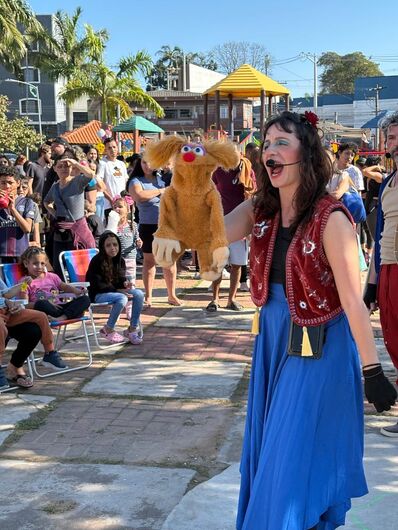  Atividades começaram às 14 horas com a contação de histórias