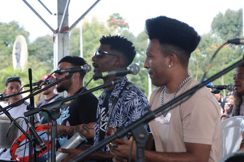 atividade também contará com feira afro de artesanato