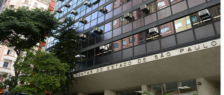 Prefeituras da região buscam soluções para  apontamentos do TCE sobre teatros e ginásio