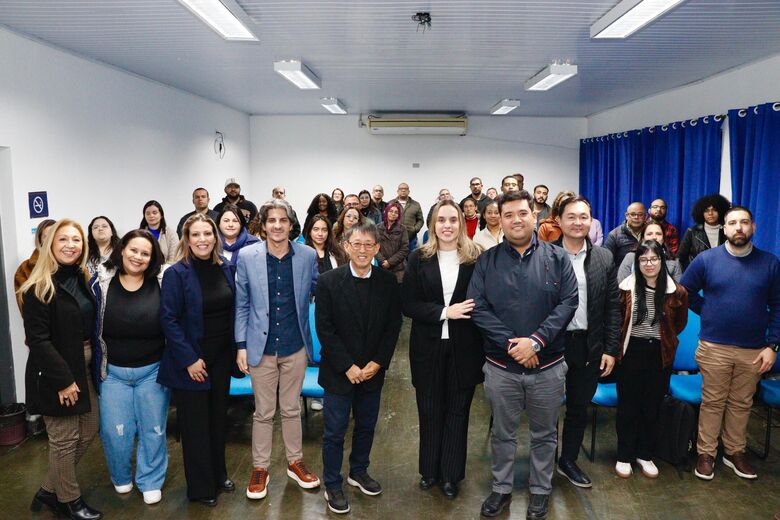 Pedro Ishi acompanha evento de boas-vindas a 150 alunos da Univesp