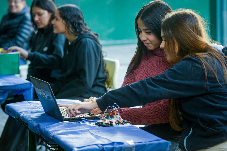 governo paulista é responsável pelo pagamento das bolsas por seis meses