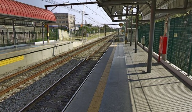 Homem com deficiência intelectual tirou uma faca de uma sacola na estação de Poá