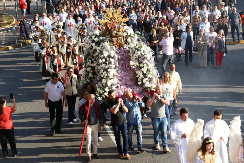 Festa de Sant'Ana 2025 começa nesta sexta-feira com fé, tradição e cultura em Mogi das Cruzes