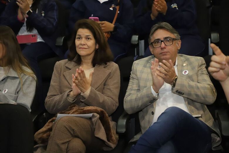 Farofa e Priscila Yamagami foram dois dos vereadores presentes no evento