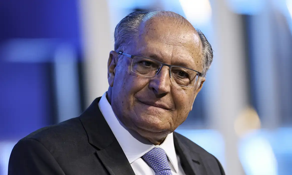 Acordos são firmados em visita oficial de Geraldo Alckmin