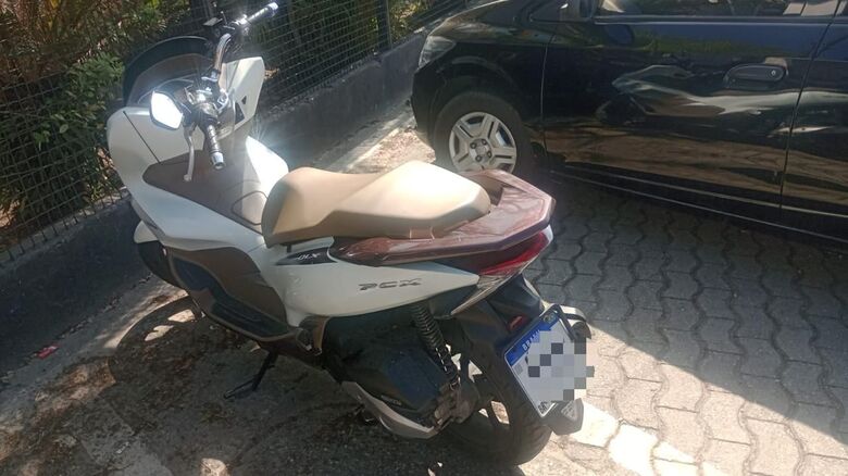 GCM prende dupla e recupera motos roubadas em ações distintas