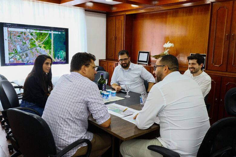Poá assina convênios com Estado para reforma de estações da CPTM e construção de alças do Rodoanel