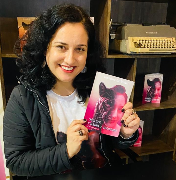 Livro de jornalista suzanense está na programação do aniversário da Casa da Democracia