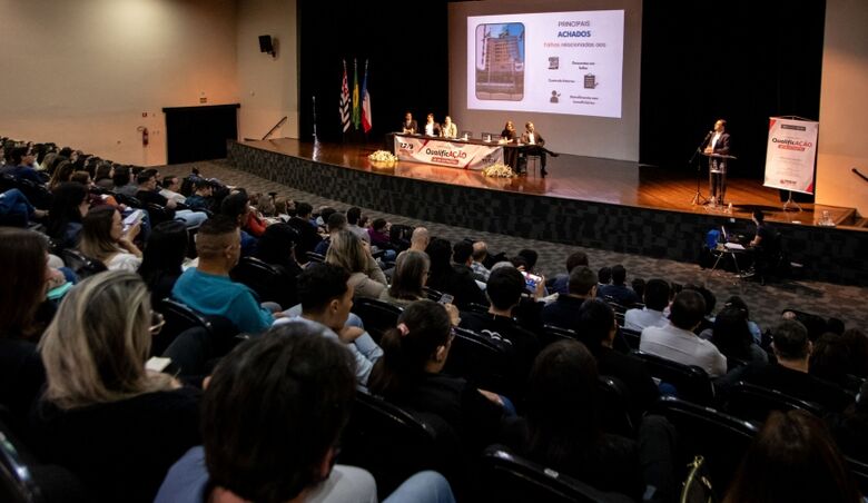 Mogi sedia capacitação do Tribunal de Contas do Estado de São Paulo sobre nova lei de licitações