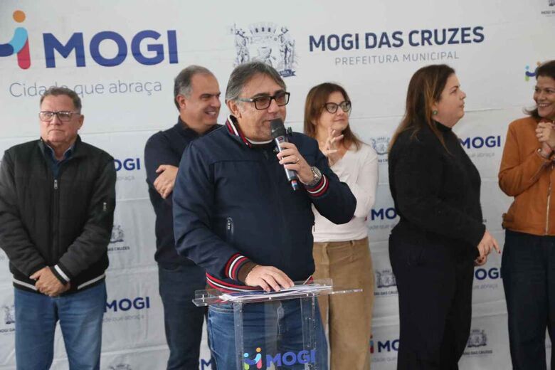 Câmara de Mogi prestigia cerimônia de autorização de reformas de UBSs