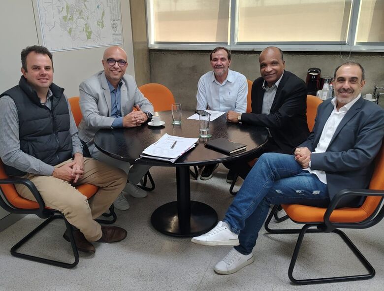 Planejamento Urbano compartilha experiências de sucesso com Paulínia