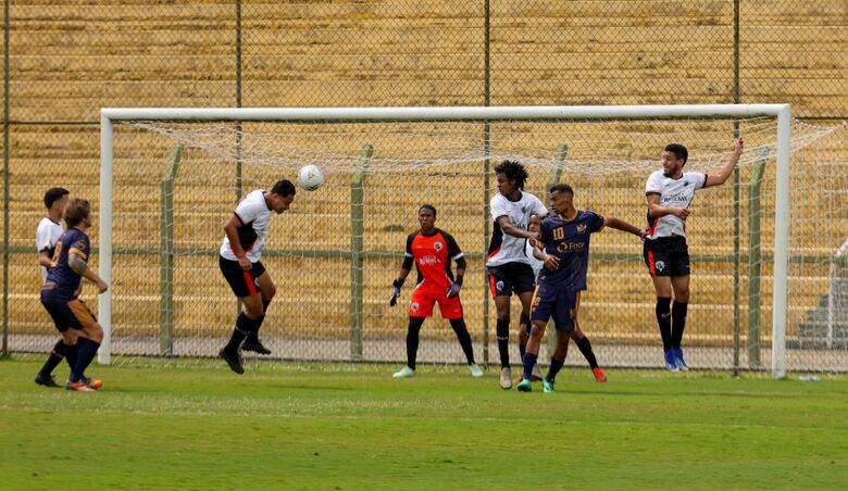 Copa Mogi de Futebol Amador tem primeiros classificados para as quartas de final