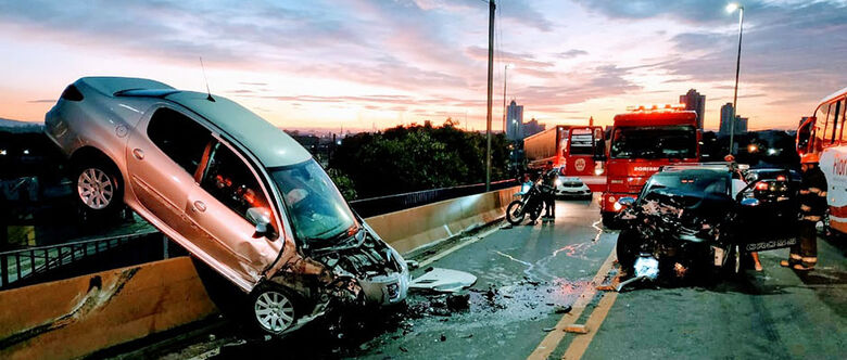 Mortes no trânsito caem 9,7% na região, mas seguem acima dos 100 registros