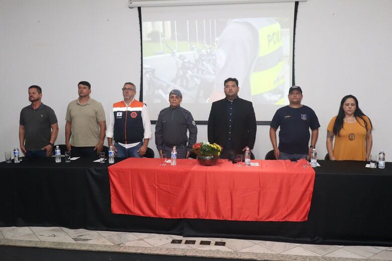 Reunião especial de Consegs com a PM tem participação de Pedro Ishi