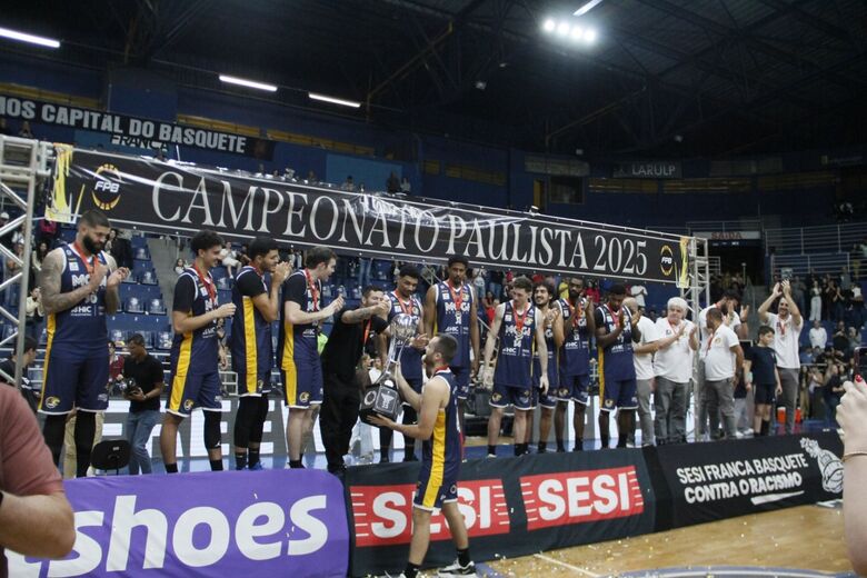Mogi Basquete é vice-campeão paulista após nove anos e encerra campanha histórica