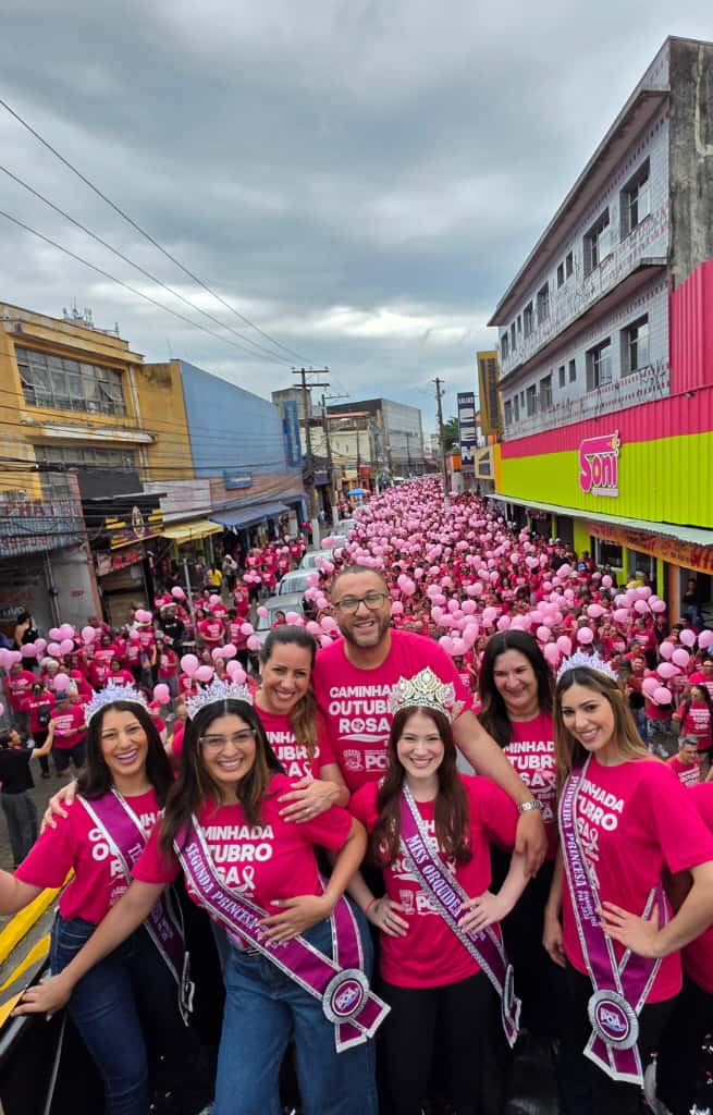 Caminhada do Outubro Rosa reúne milhares de pessoas em Poá e reforça compromisso com saúde feminina