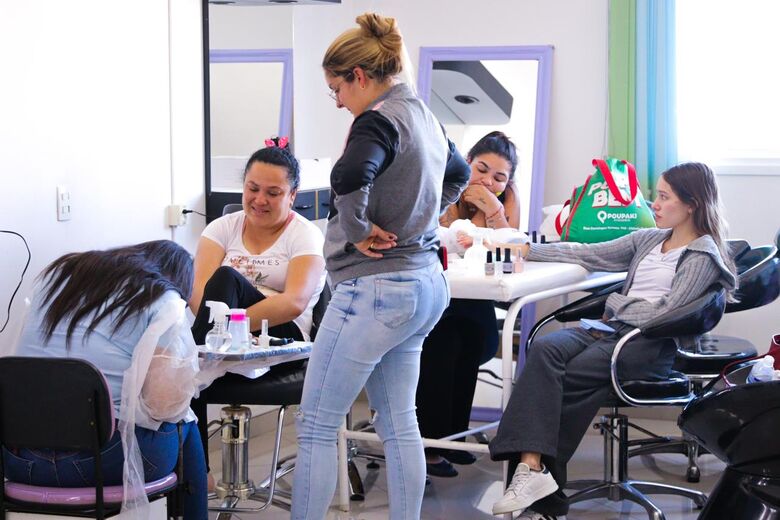 Projeto 'Volta Por Cima' promove capacitação e incentivo à renda em Ferraz