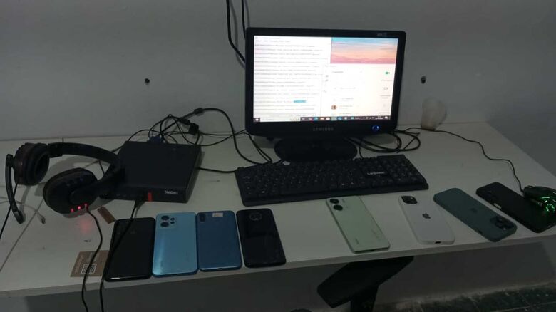 Objetos foram apreendidos