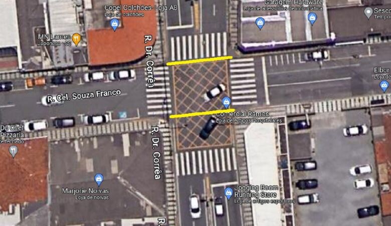 Acidente aconteceu no cruzamento das ruas Doutor Correa e Coronel Souza Franco