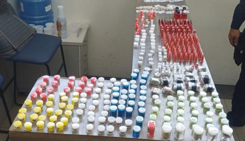 Entorpecentes foram apreendidos 