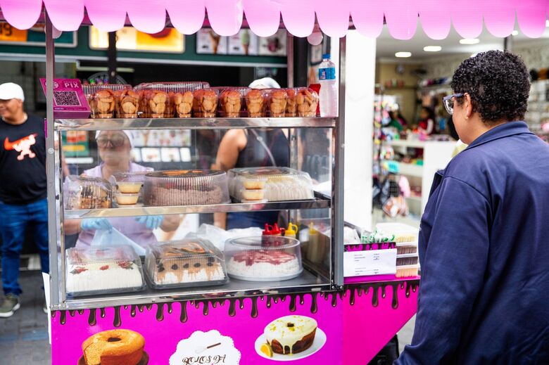 Feira Gastronômica realiza Black Food com até 30% de desconto em Ferraz