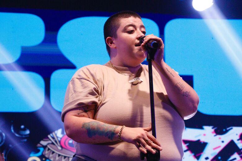 'Fest Voz 2025' define finalistas em evento com apresentação de Ana Vilela