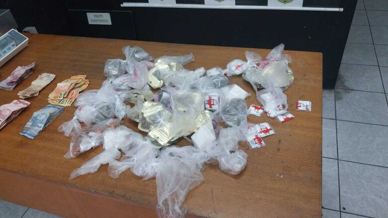 GCM localiza mais de mil porções de drogas em menos de uma semana