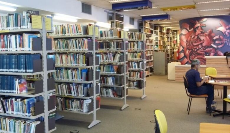 Biblioteca de Suzano conta com importante acervo
