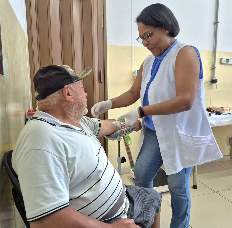 Saúde realiza 841 ações no 'Dia D' contra o câncer de próstata e HIV