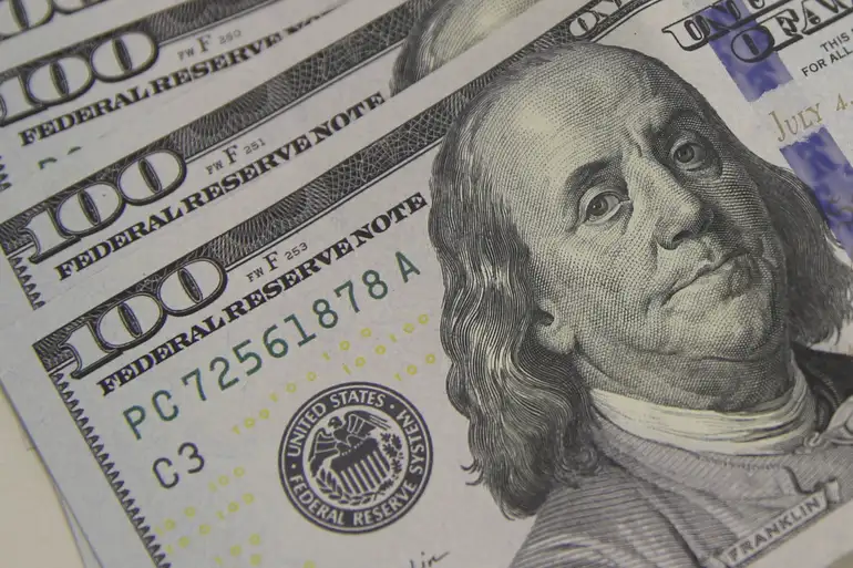 Bolsa sobe 0,52% e retoma os 158 mil pontos