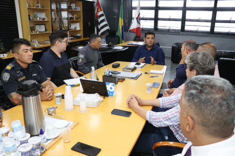 Suzano alinha conjunto de estratégias para início da 'Operação Natal Seguro'