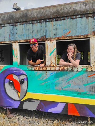 Artistas de Suzano realizam exposição beneficente em homenagem à Tia Rô