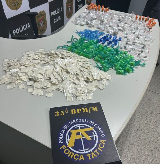 Entorpecentes foram apreendidos 