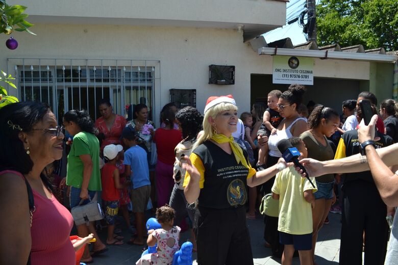 'Natal Solidário' do DS e Instituto Cegonha entrega 148 brinquedos