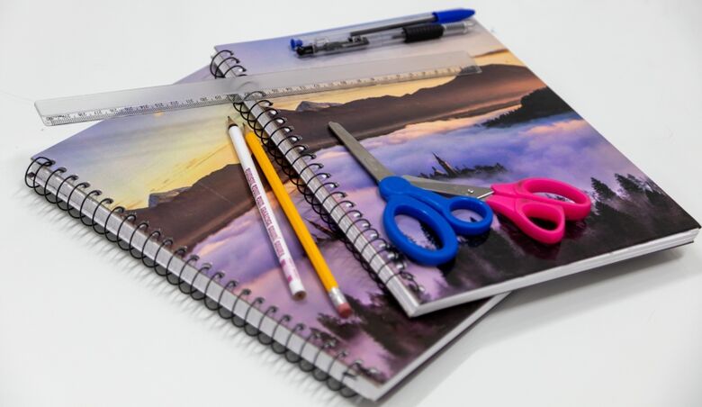 Procon de Mogi mostra variação de até 424% no material escolar