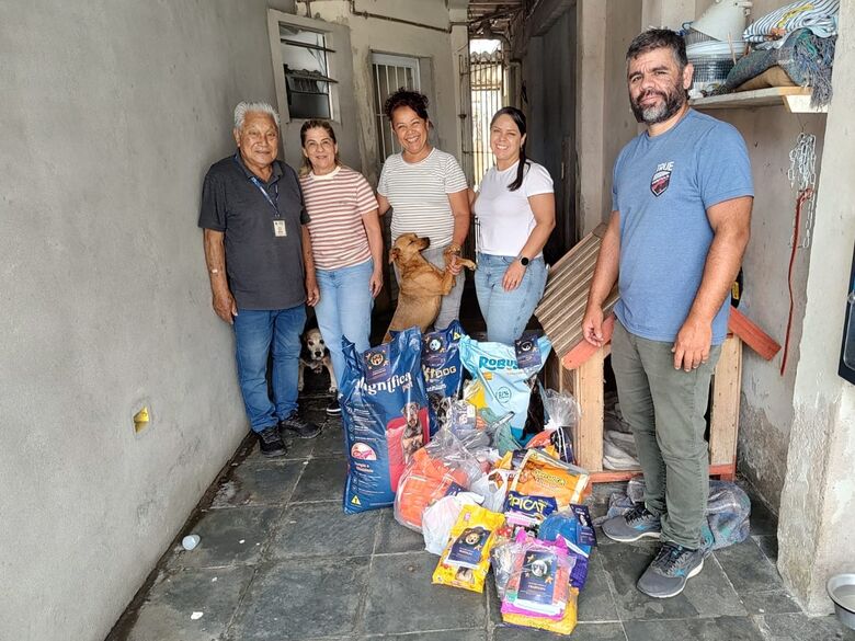 'Histórias de Esperança' registra 123 adoções e arrecada mais de 200 itens 