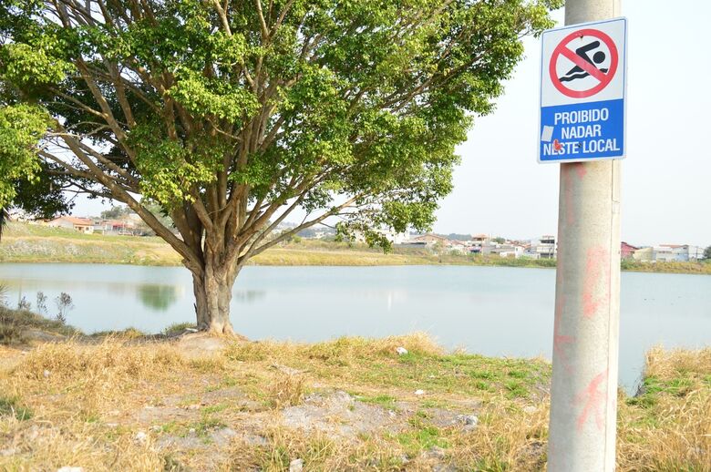 Determinação judicial manda aterrar a Lagoa Azul em Suzano