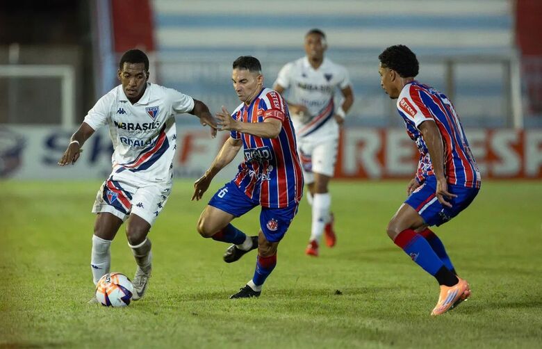 Ecus recebe Vocem no Suzanão pela Série A4