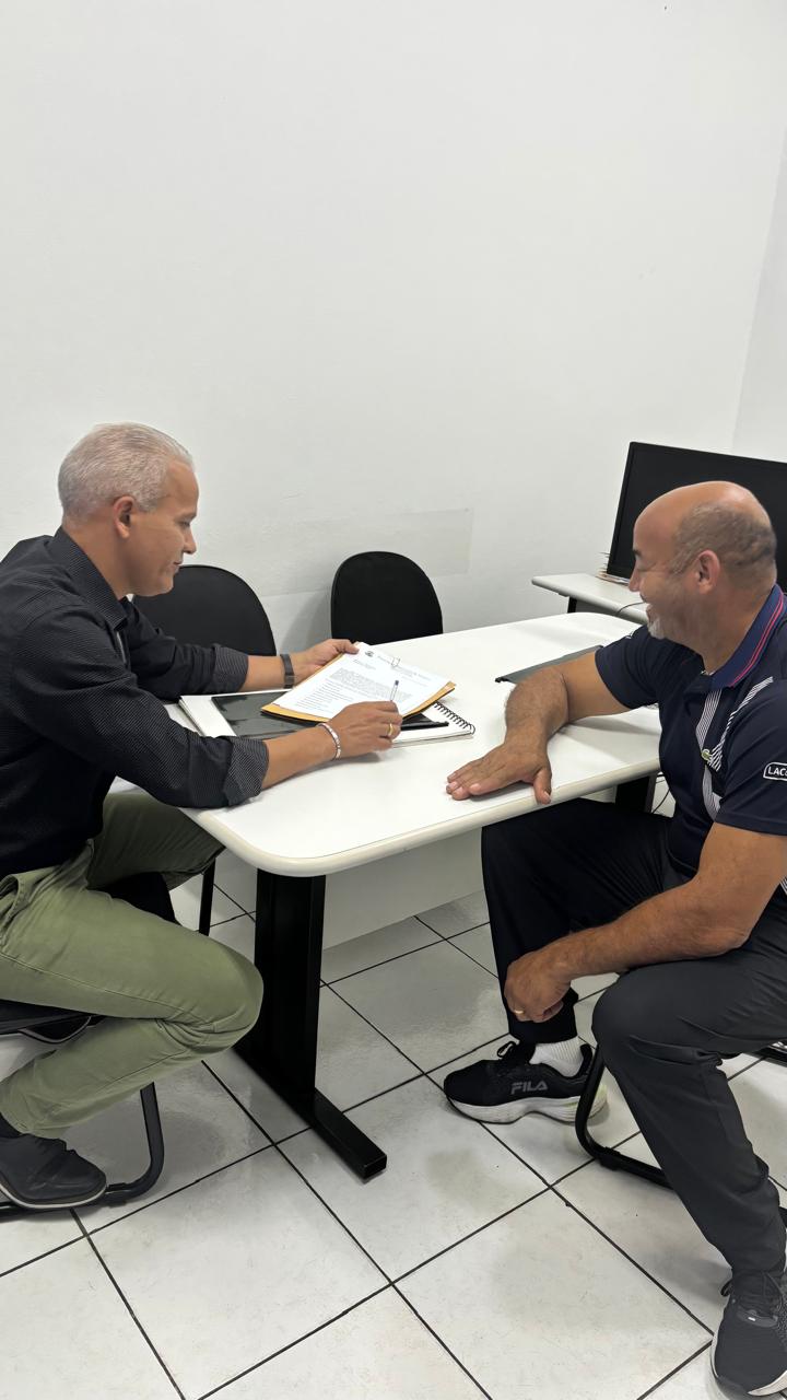 Controlador geral do município, César Braga, recebeu o vereador João Sabugo