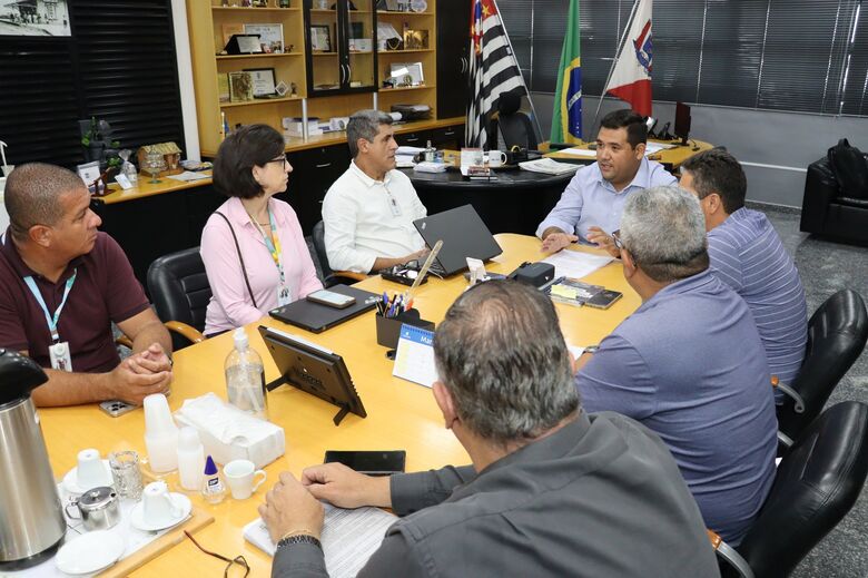 Encontro discute sobre andamento de obra de transposição entre represas