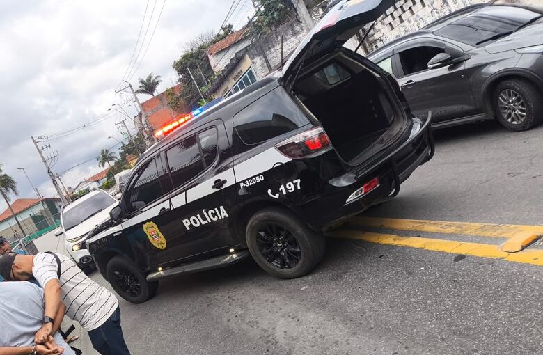 Suspeito de homicídio é capturado em Itaquá