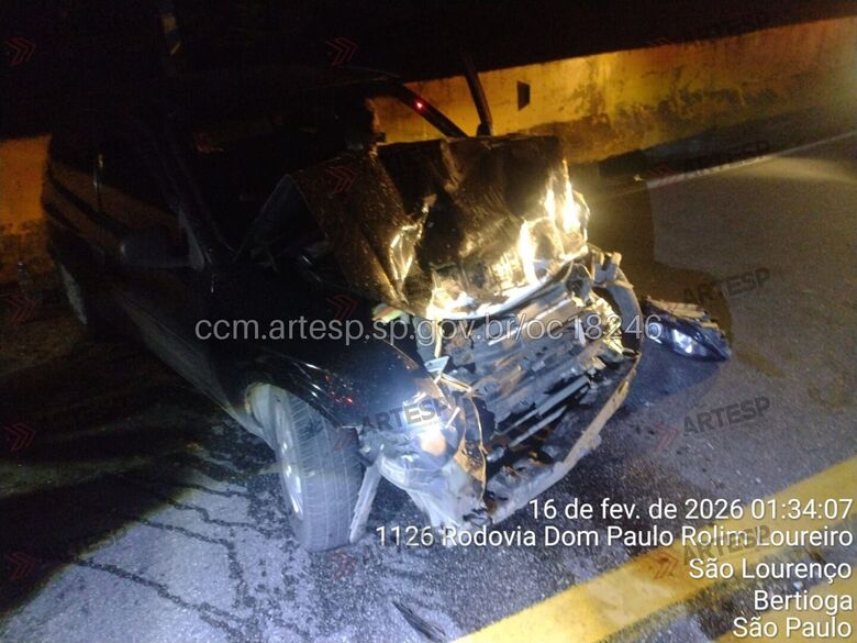 Acidente de carro deixa seis feridos na Mogi-Bertioga